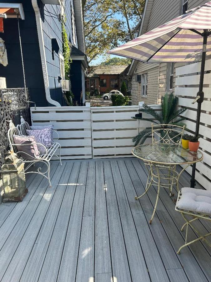 Adorable 1 Bedroom Cottage Nueva York Exterior foto